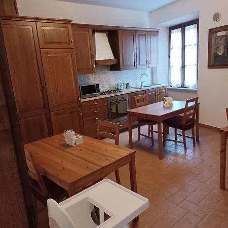 Casa Di Adriano Radicofani